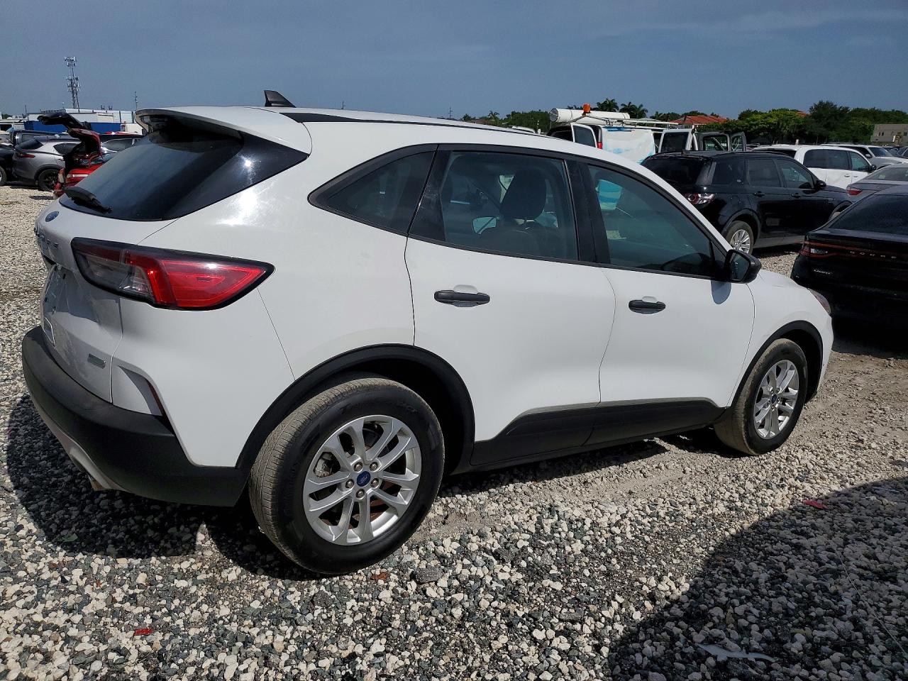 2020 FORD ESCAPE S — снимка 3