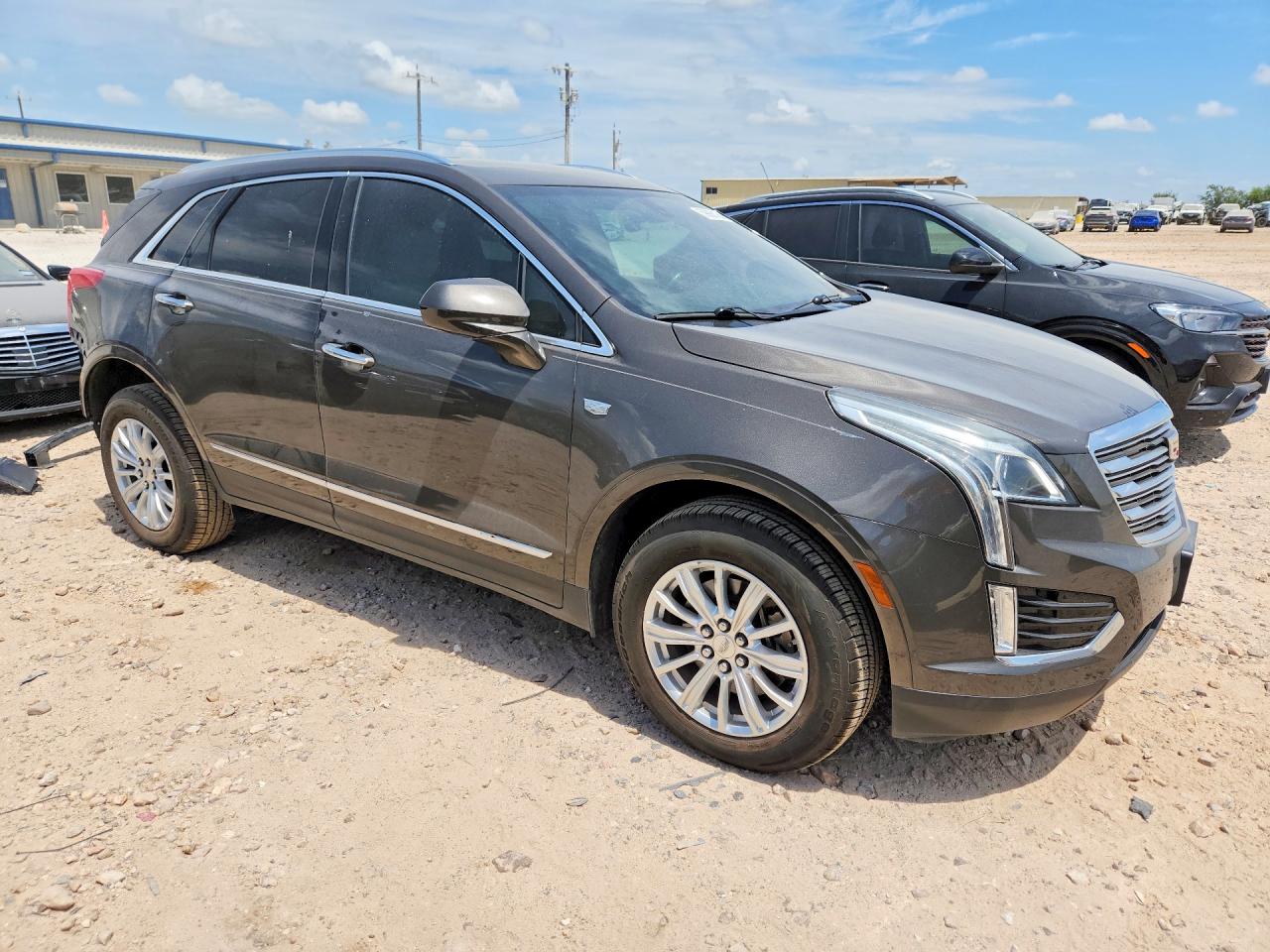 2019 CADILLAC XT5 — снимка 4