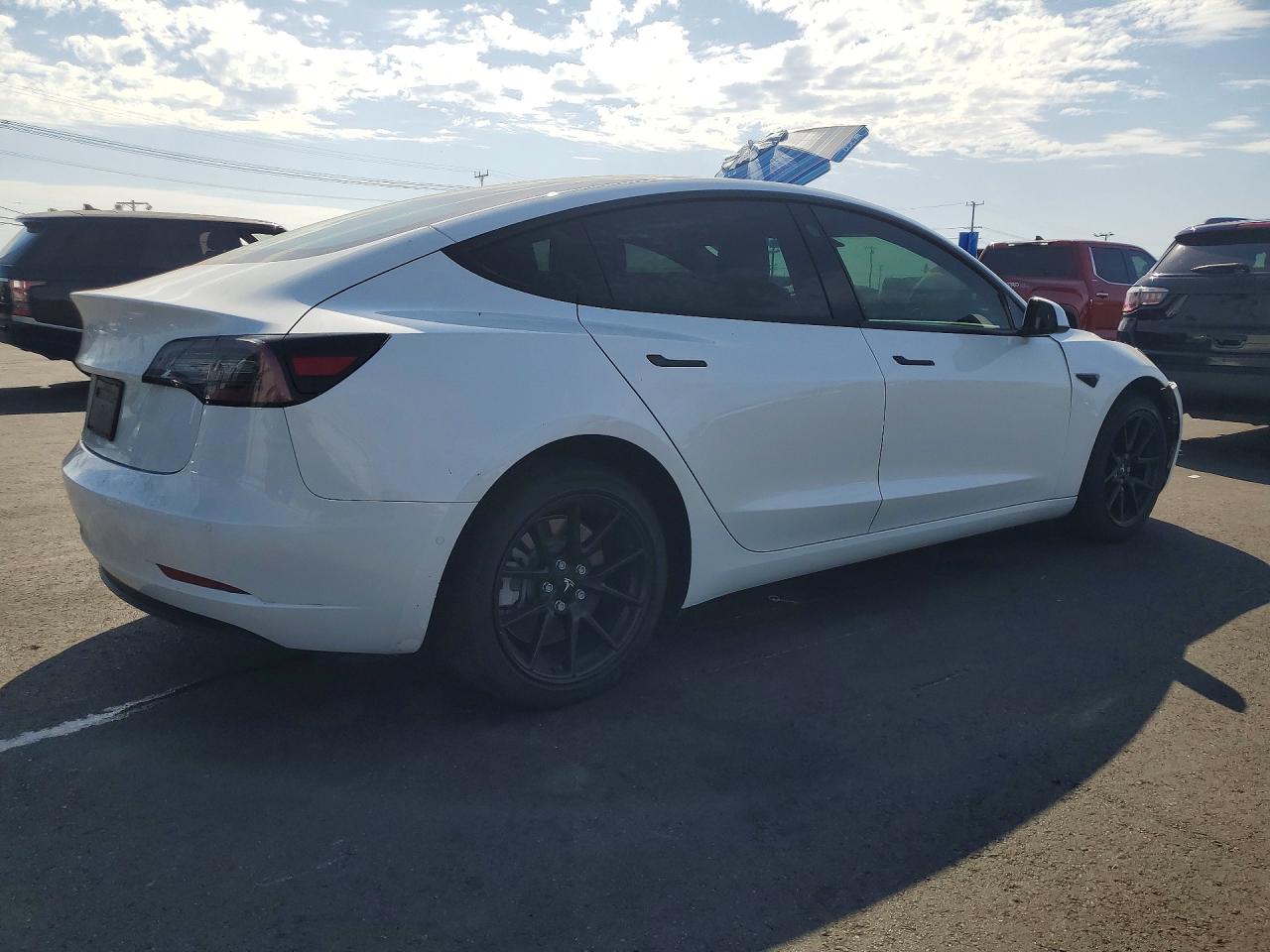 2021 TESLA MODEL 3 — снимка 3