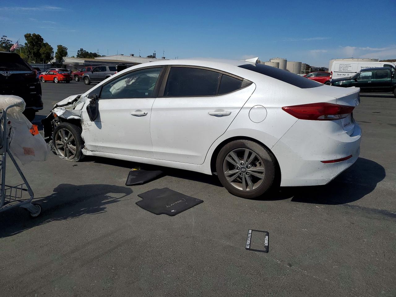 2018 HYUNDAI ELANTRA SEL — снимка 2