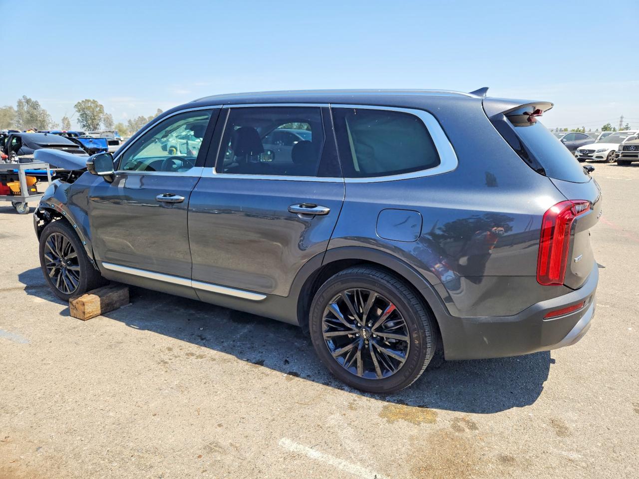 2022 KIA TELLURIDE SX — снимка 2