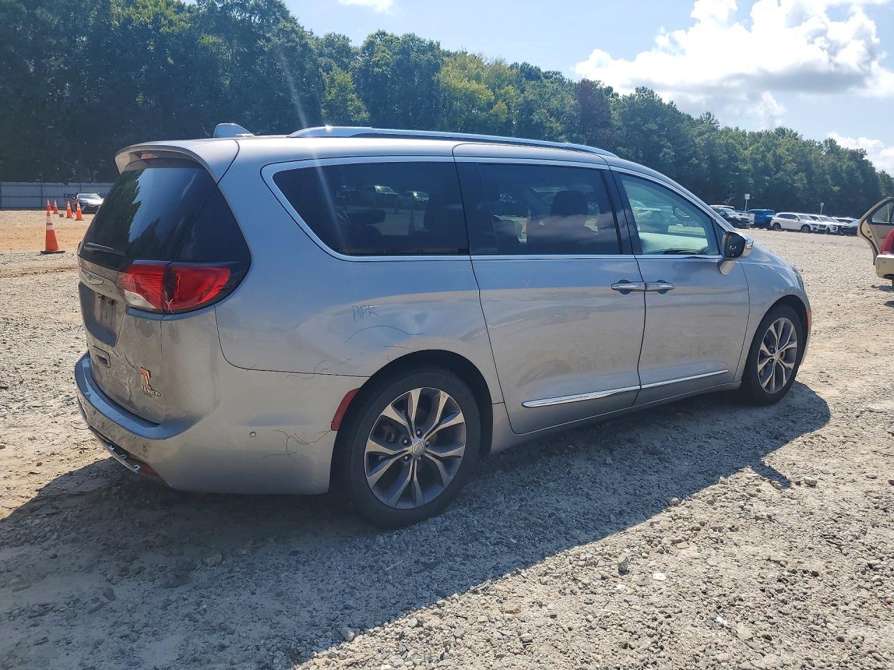 2018 CHRYSLER PACIFICA LIMITED — снимка 3