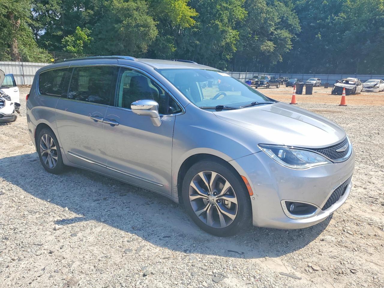 2018 CHRYSLER PACIFICA LIMITED — снимка 4