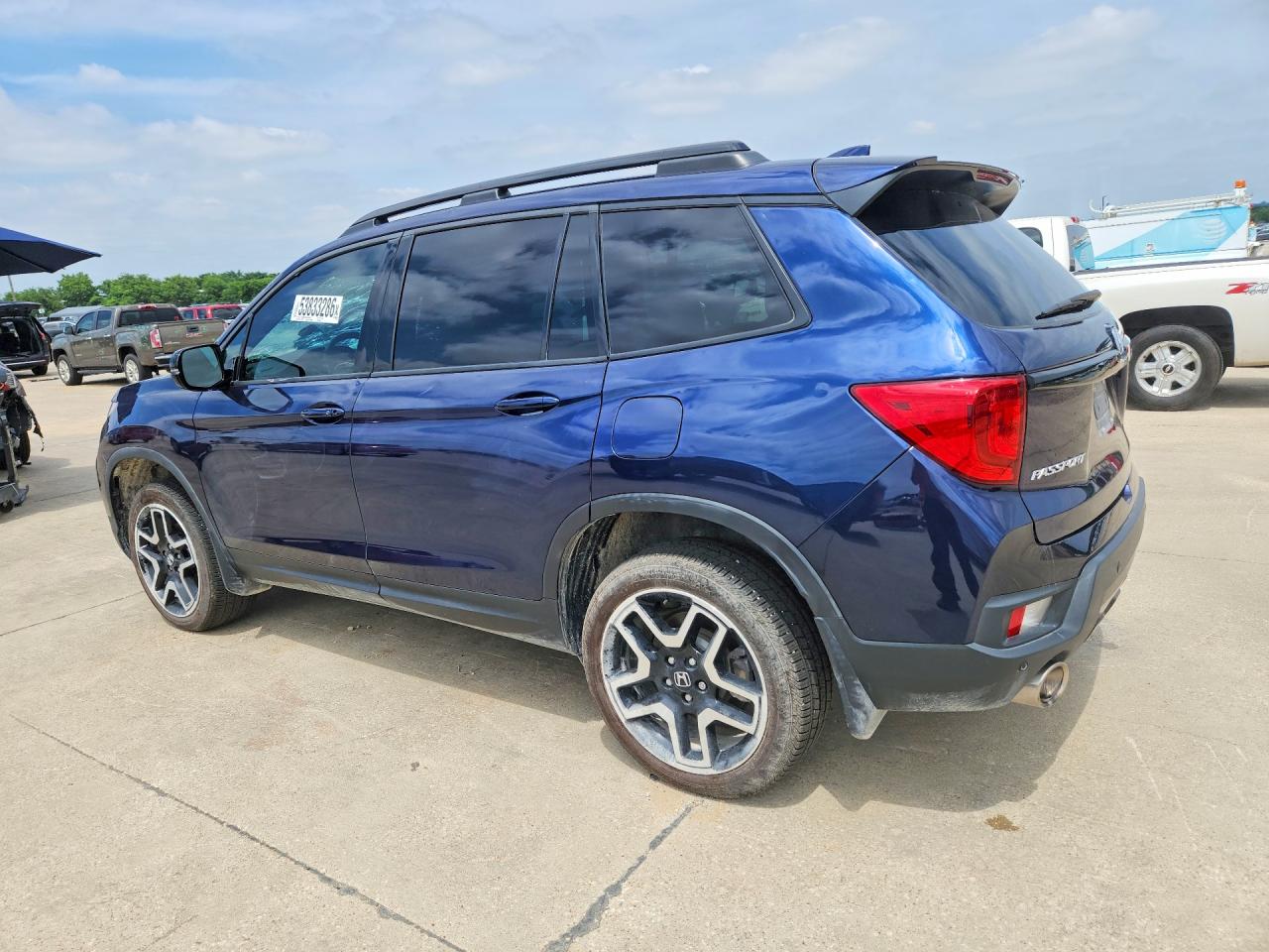2023 HONDA PASSPORT ELITE — снимка 2