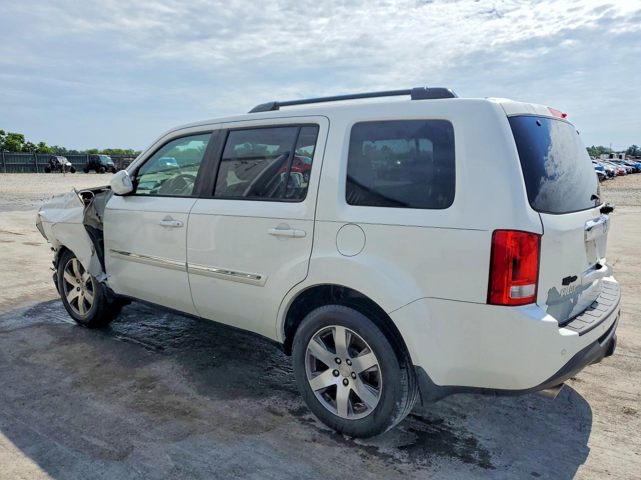 2015 HONDA PILOT TOURING — снимка 2