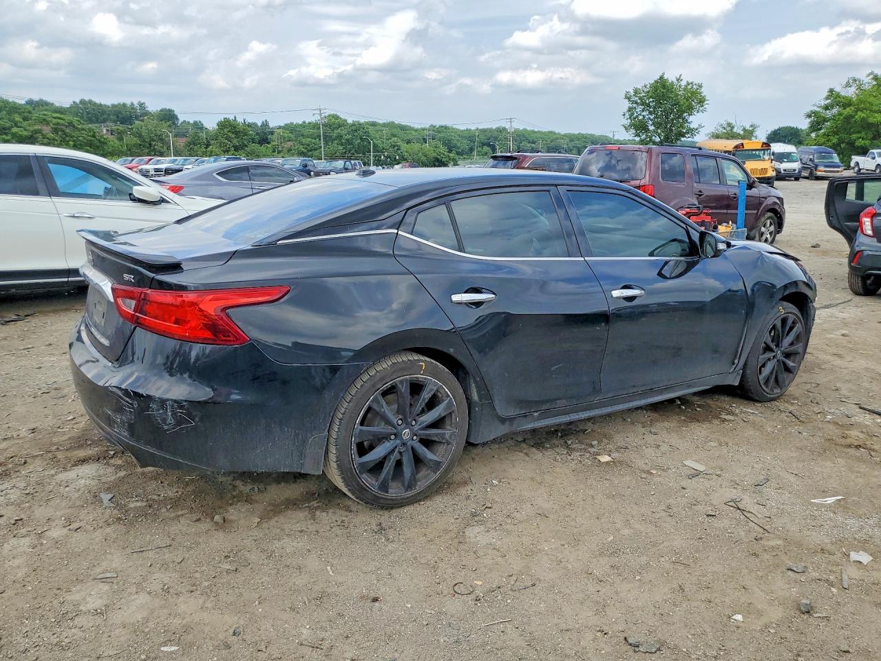 2017 NISSAN MAXIMA 3.5 SR — снимка 3