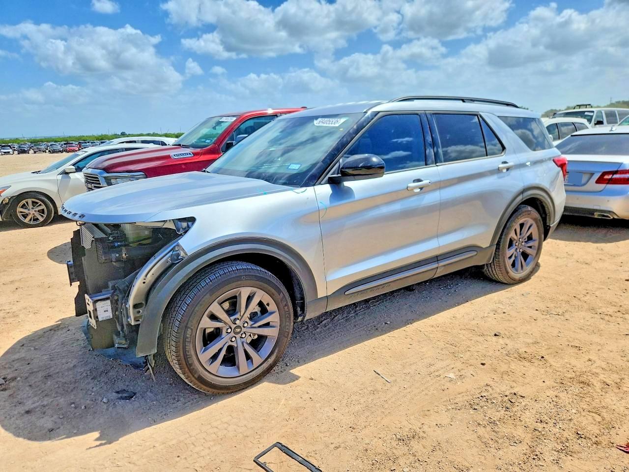2024 FORD EXPLORER XLT