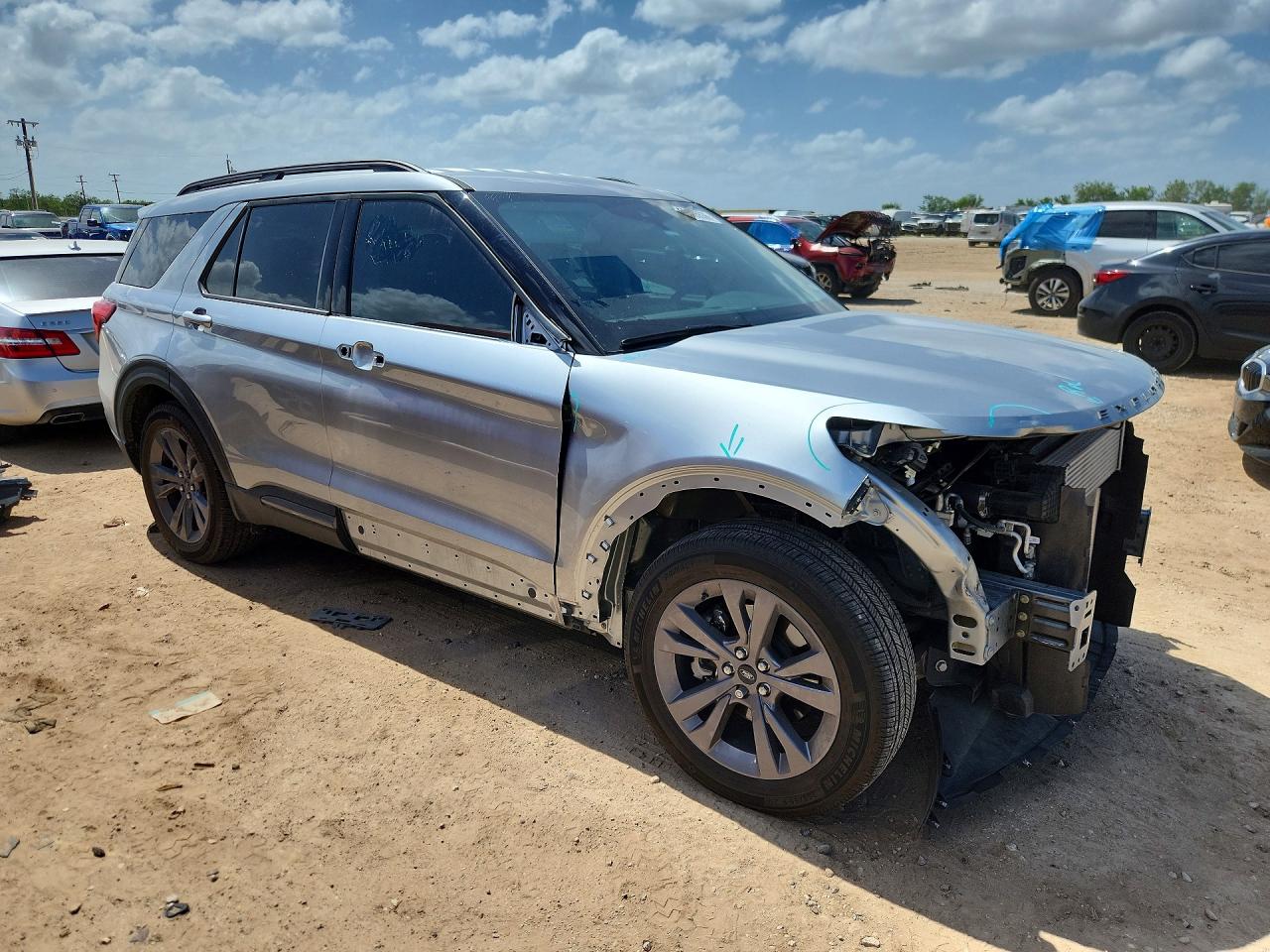2024 FORD EXPLORER XLT — снимка 4