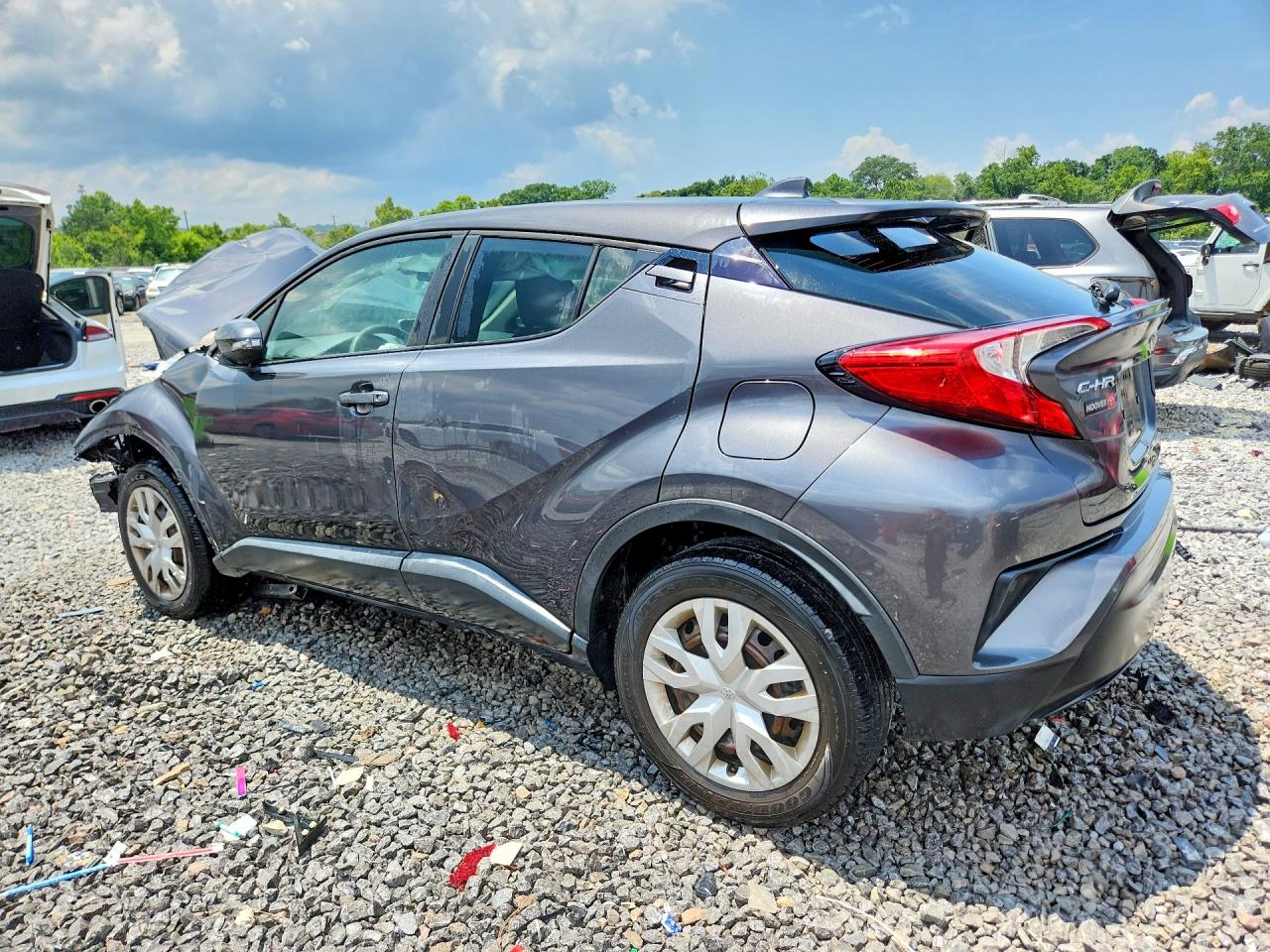 2021 TOYOTA C-HR LE — снимка 2