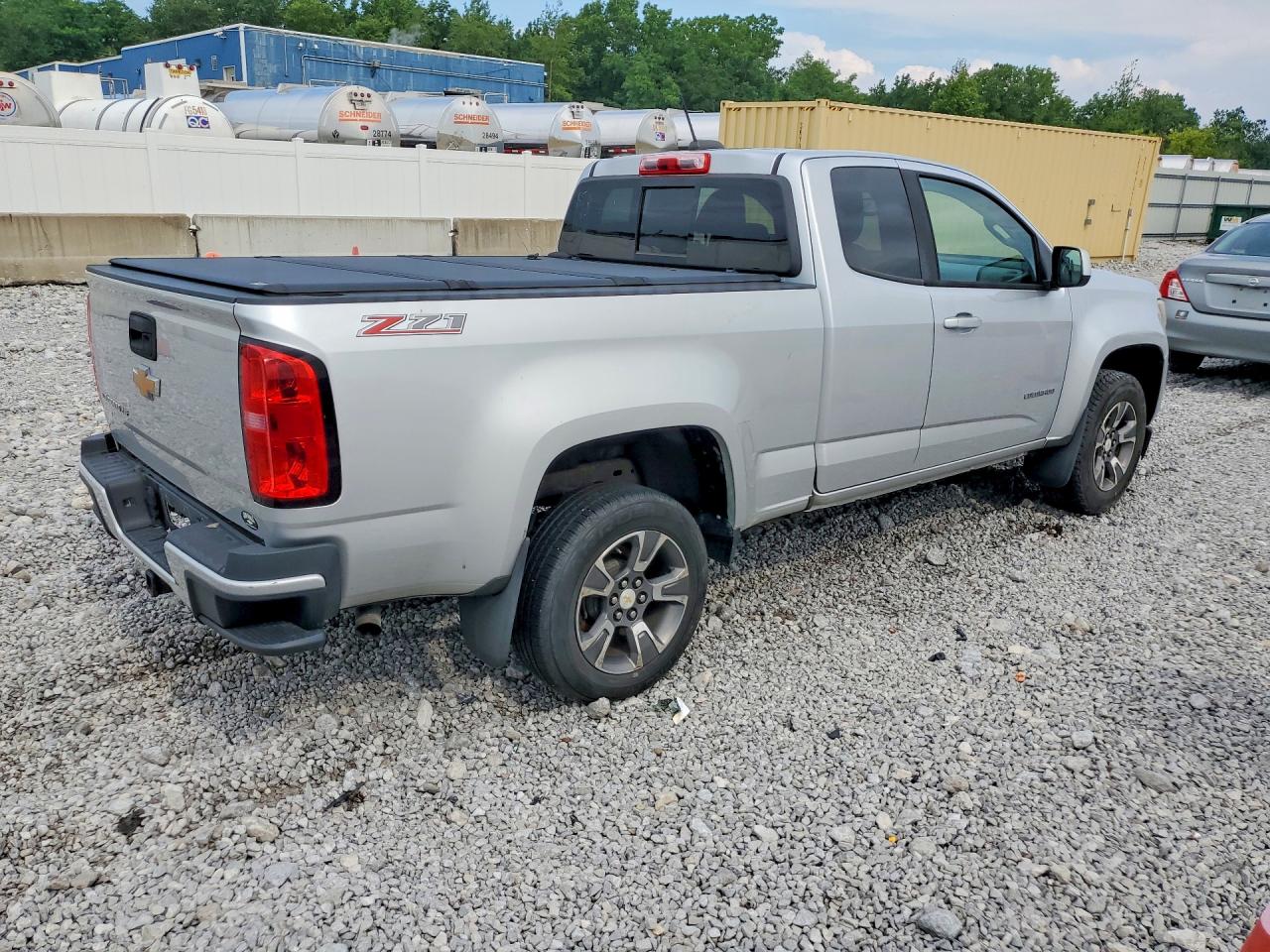 2017 CHEVROLET COLORADO Z71 — снимка 3