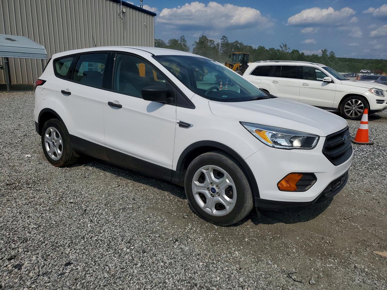 2017 FORD ESCAPE S — снимка 4