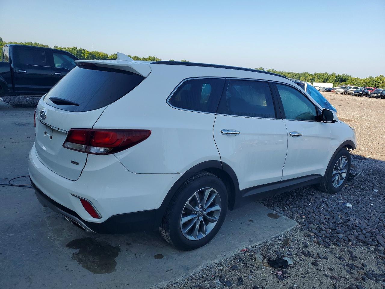 2017 HYUNDAI SANTA FE SE — снимка 3