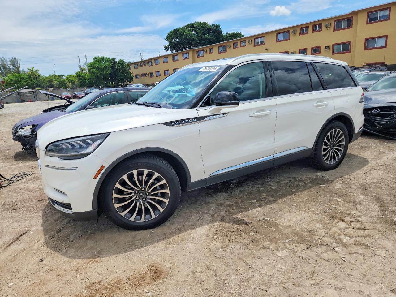 2023 LINCOLN AVIATOR
