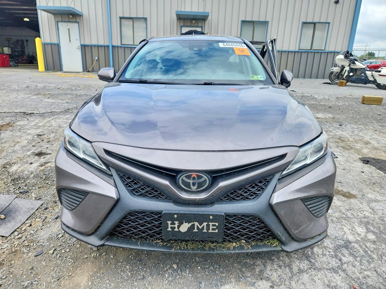2019 TOYOTA CAMRY SE — снимка 5