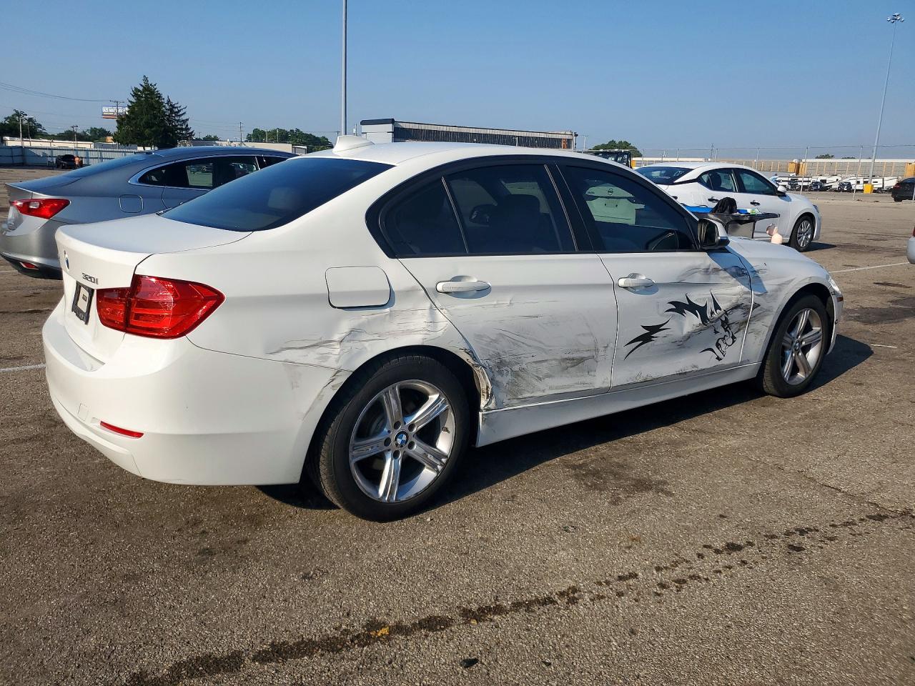 2014 BMW 320 I XDRIVE — снимка 3