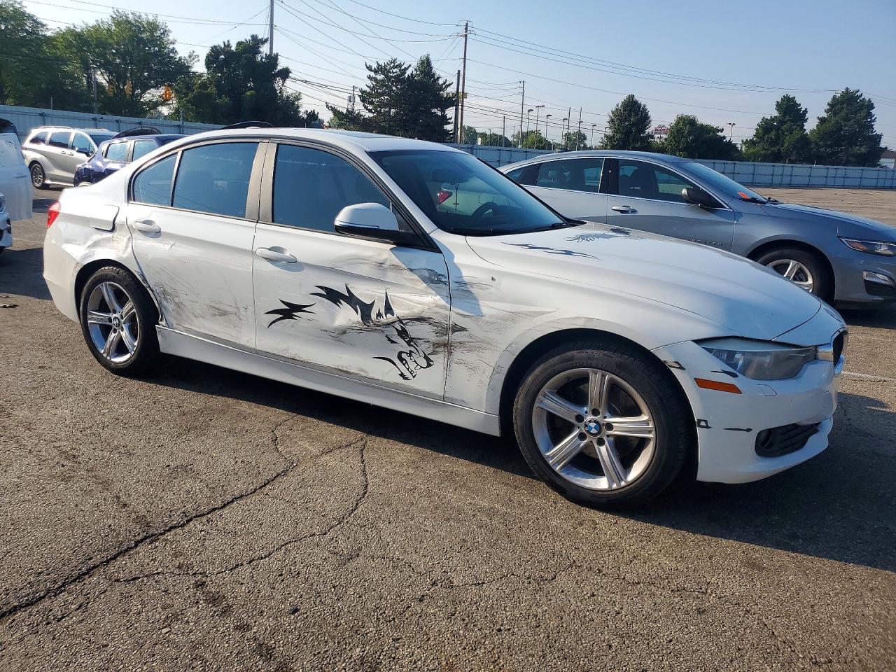 2014 BMW 320 I XDRIVE — снимка 4