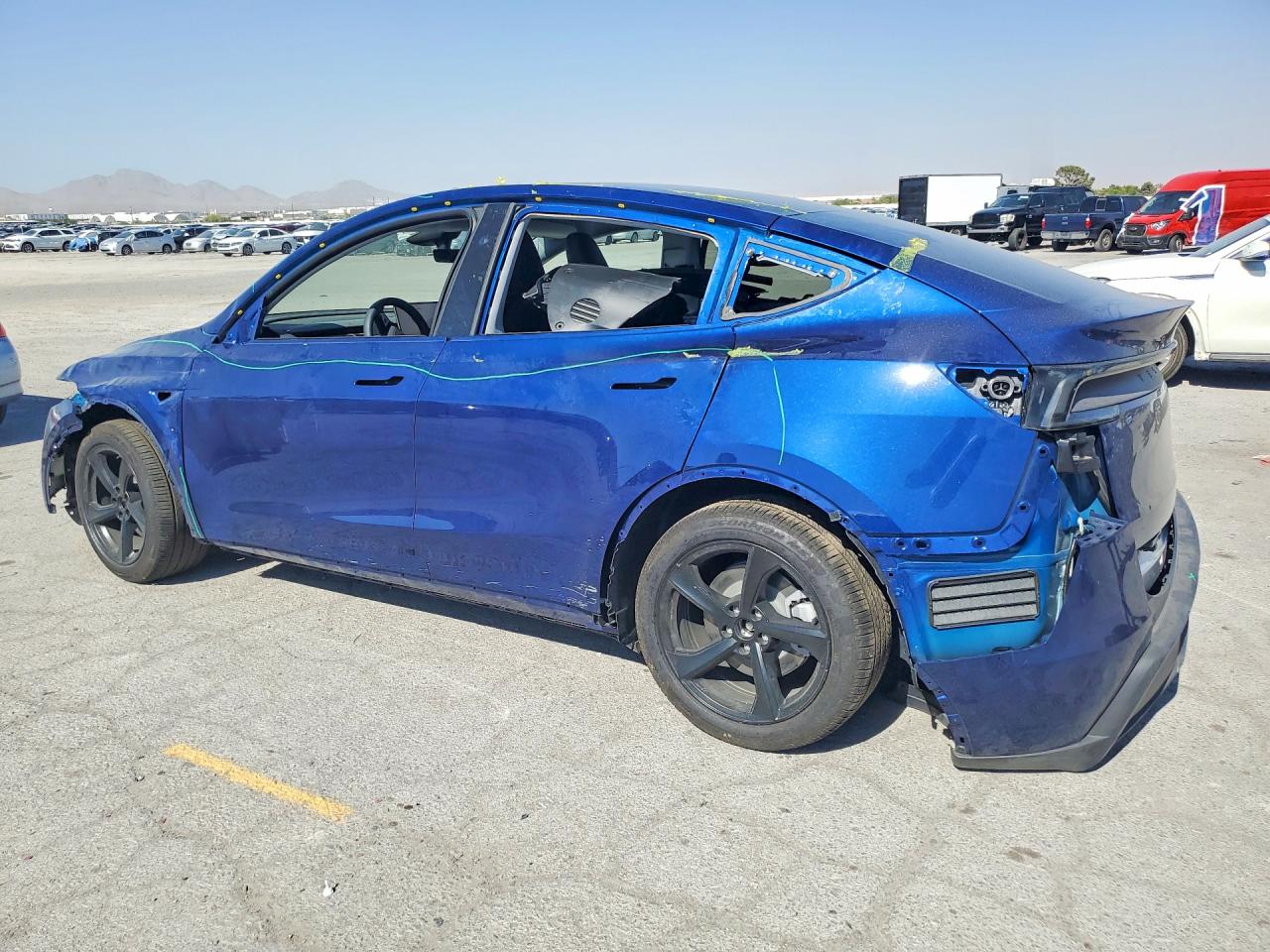2026 TESLA MODEL Y — снимка 2