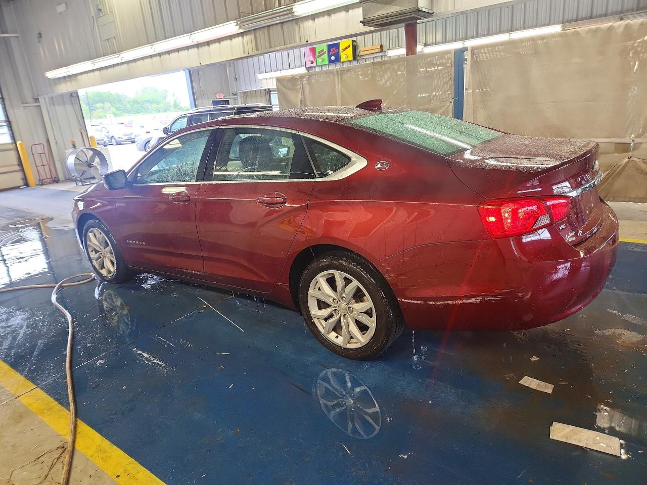 2017 CHEVROLET IMPALA LT — снимка 2