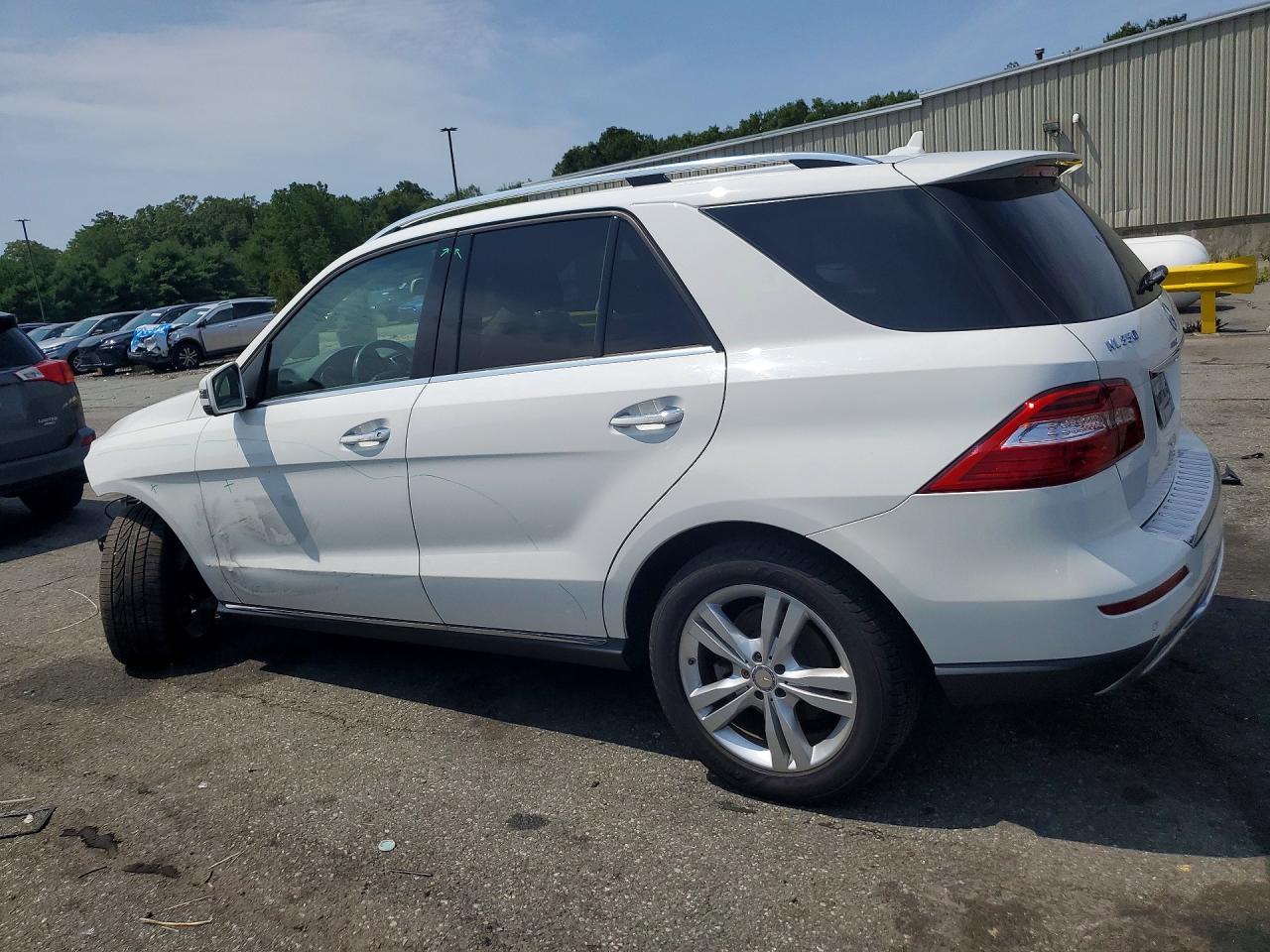 2014 MERCEDES-BENZ ML 350 4MATIC — снимка 2