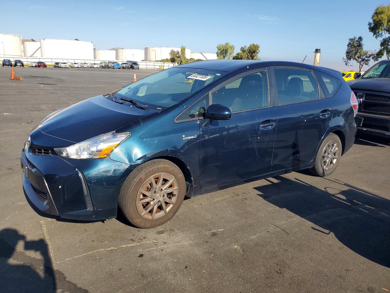 2017 TOYOTA PRIUS V TWO