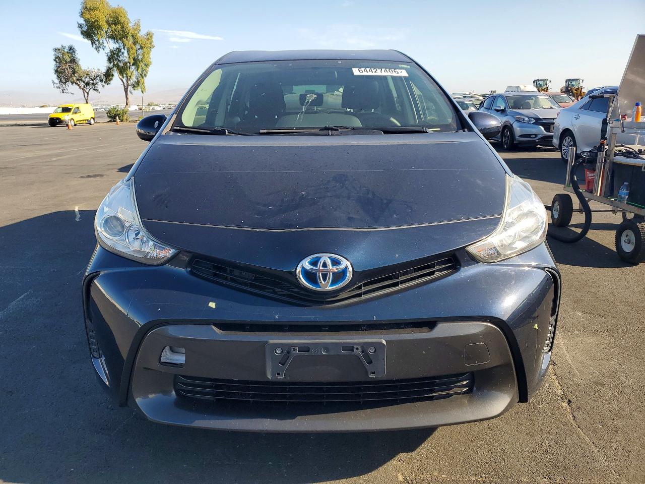 2017 TOYOTA PRIUS V TWO — снимка 5
