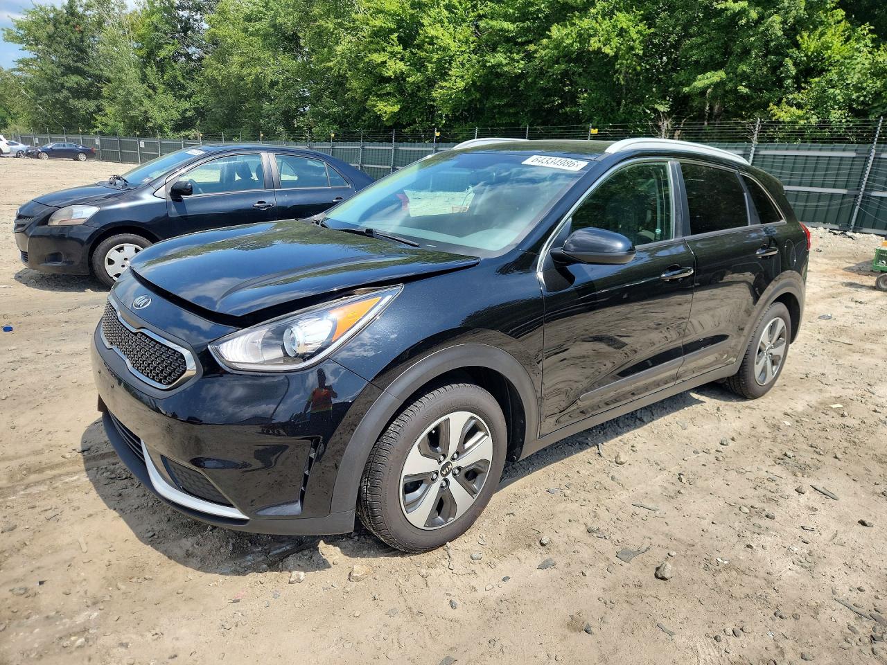 2017 KIA NIRO LX