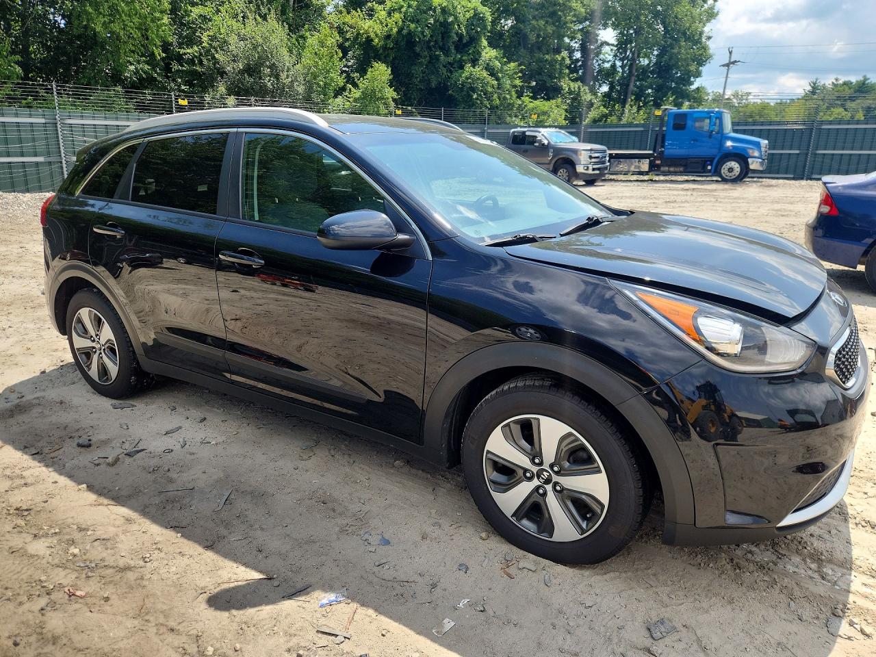 2017 KIA NIRO LX — снимка 4