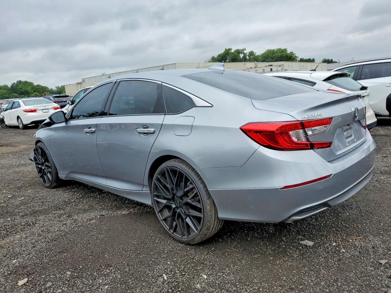 2021 HONDA ACCORD LX — снимка 2