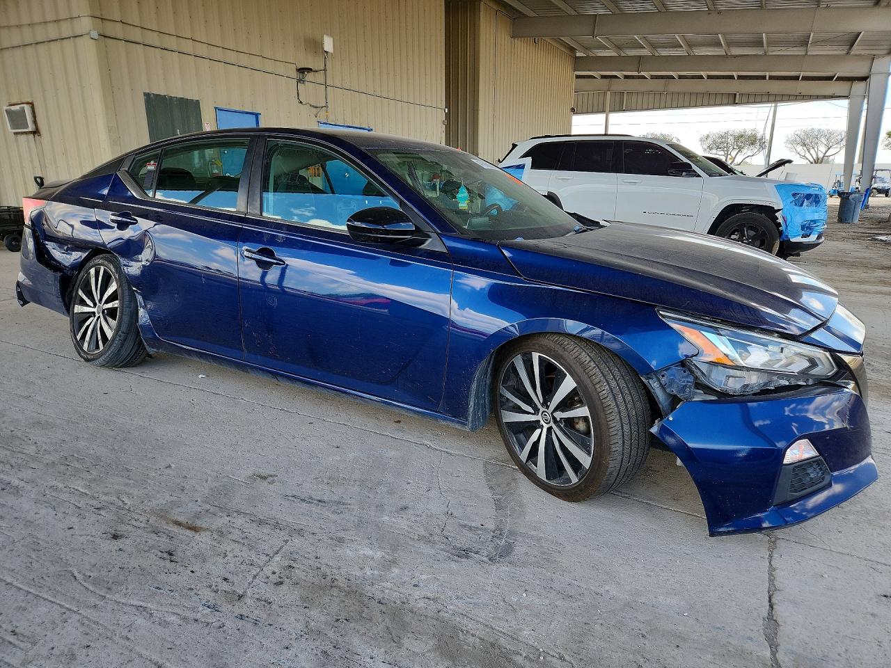 2021 NISSAN ALTIMA 2.5 SR — снимка 4