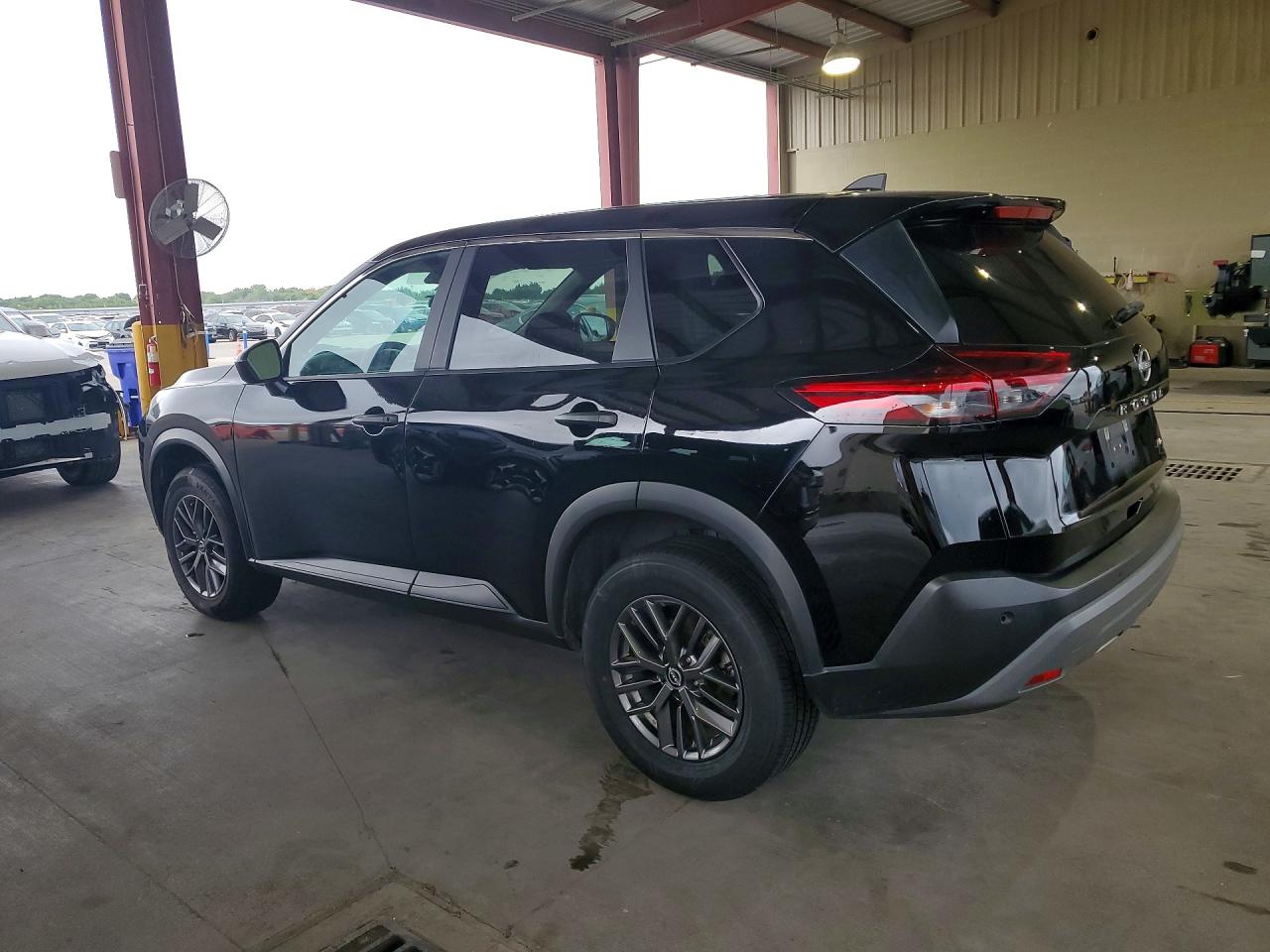 2023 NISSAN ROGUE S — снимка 2