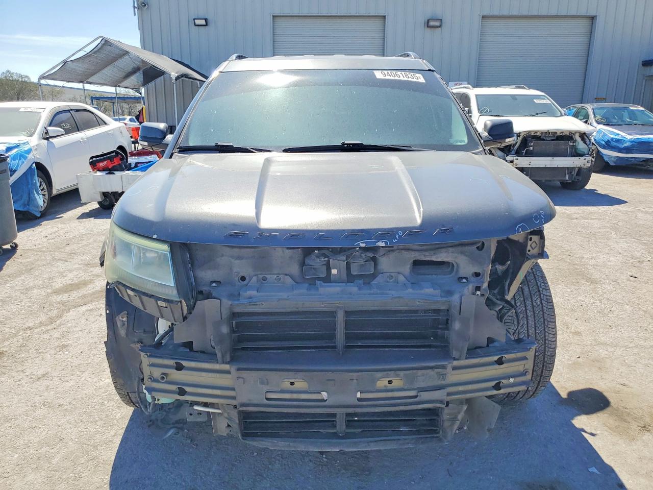 2017 FORD EXPLORER XLT — снимка 5