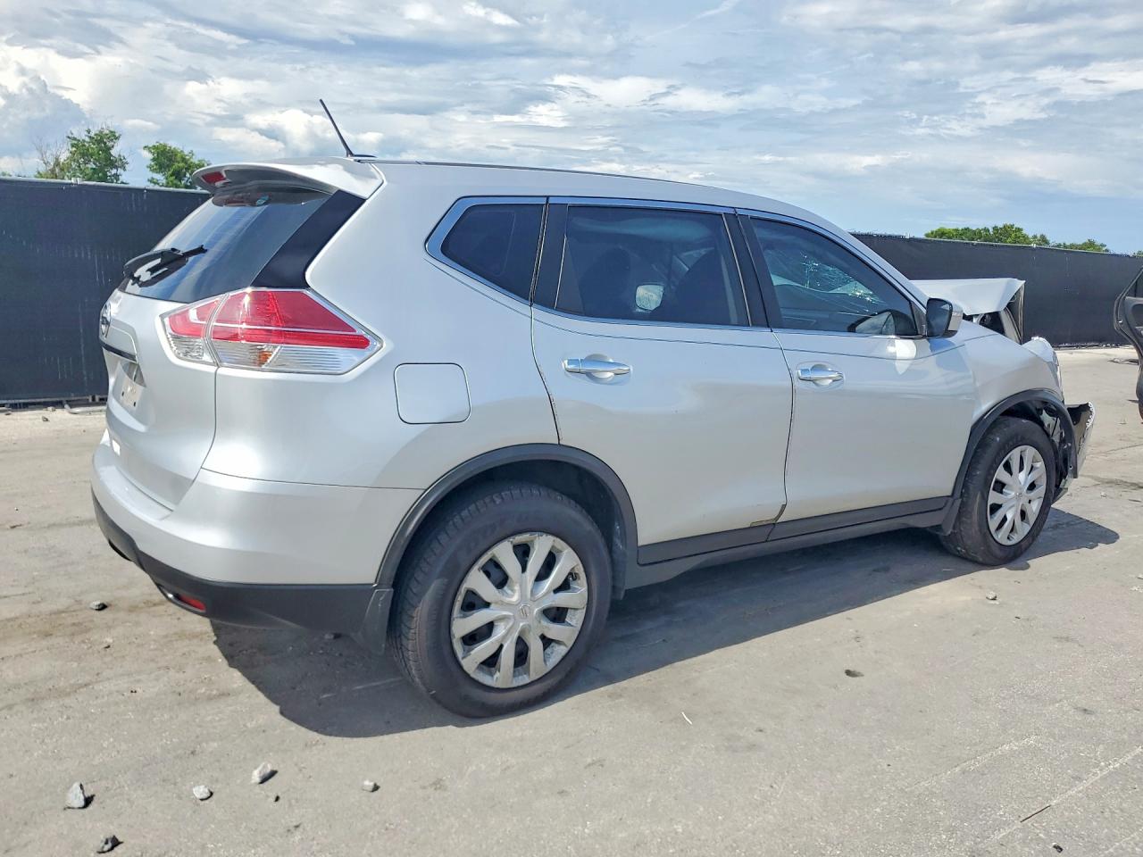 2015 NISSAN ROGUE S — снимка 3