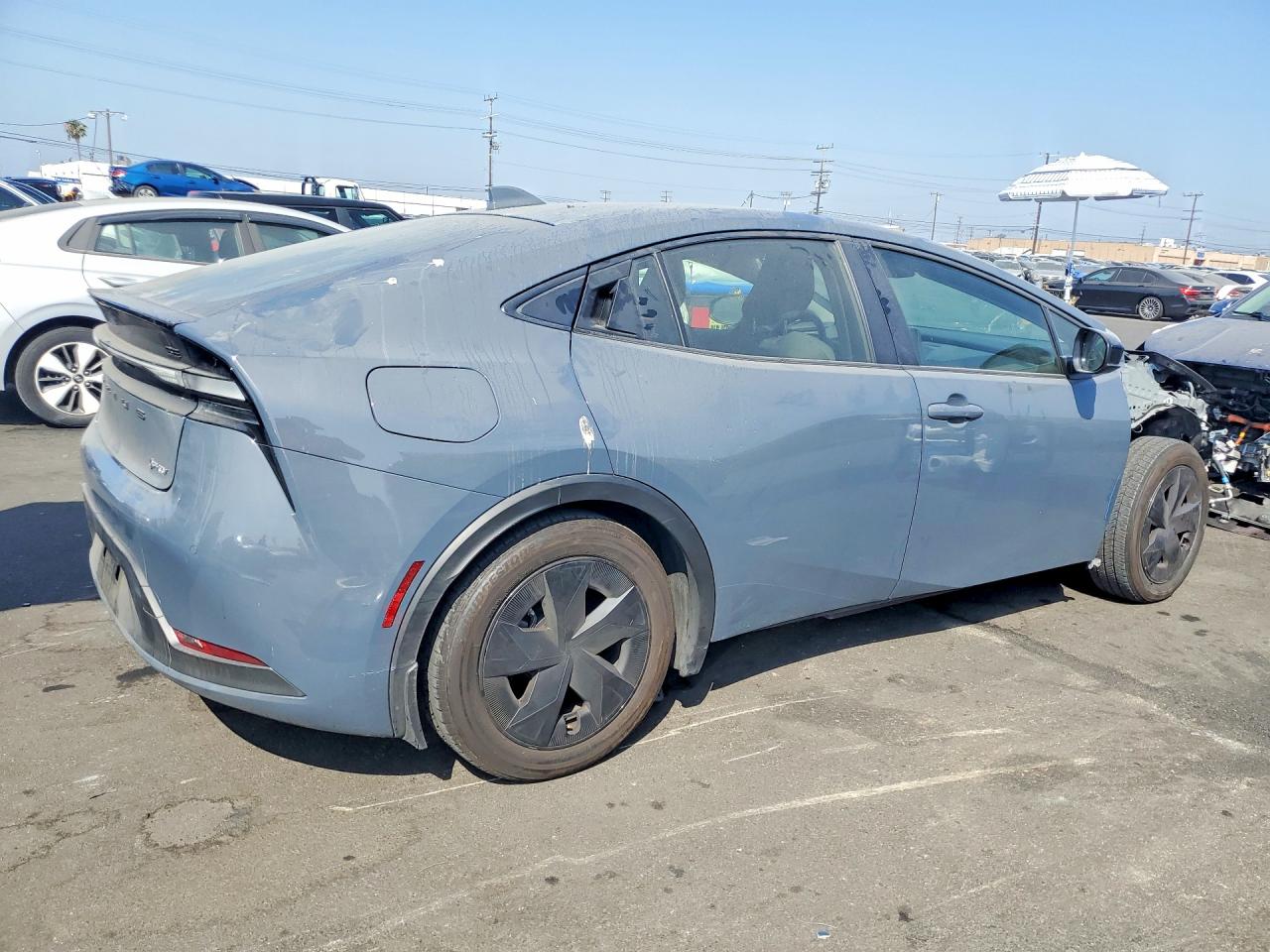 2025 TOYOTA PRIUS PLUG-IN HYBRID SE — снимка 3