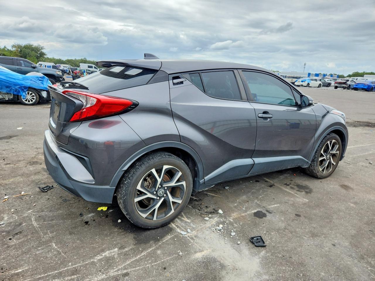 2021 TOYOTA C-HR XLE — снимка 3
