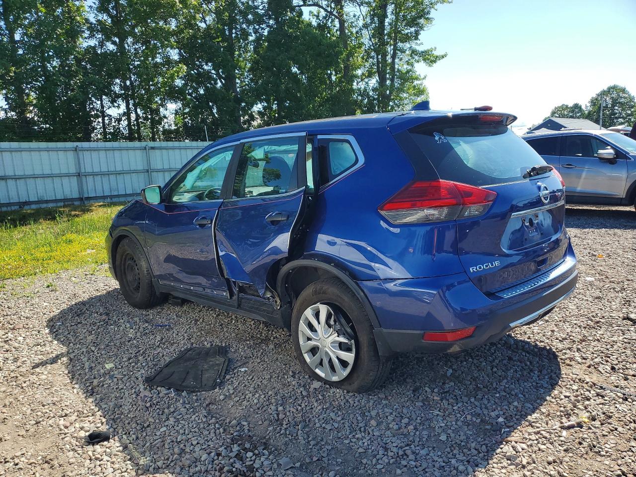 2017 NISSAN ROGUE S — снимка 2
