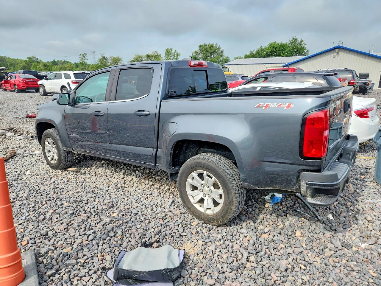 2017 CHEVROLET COLORADO LT — снимка 2