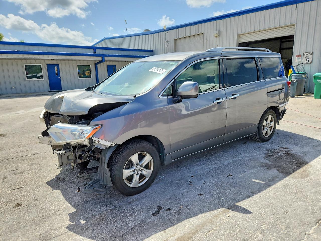 2017 NISSAN QUEST SV