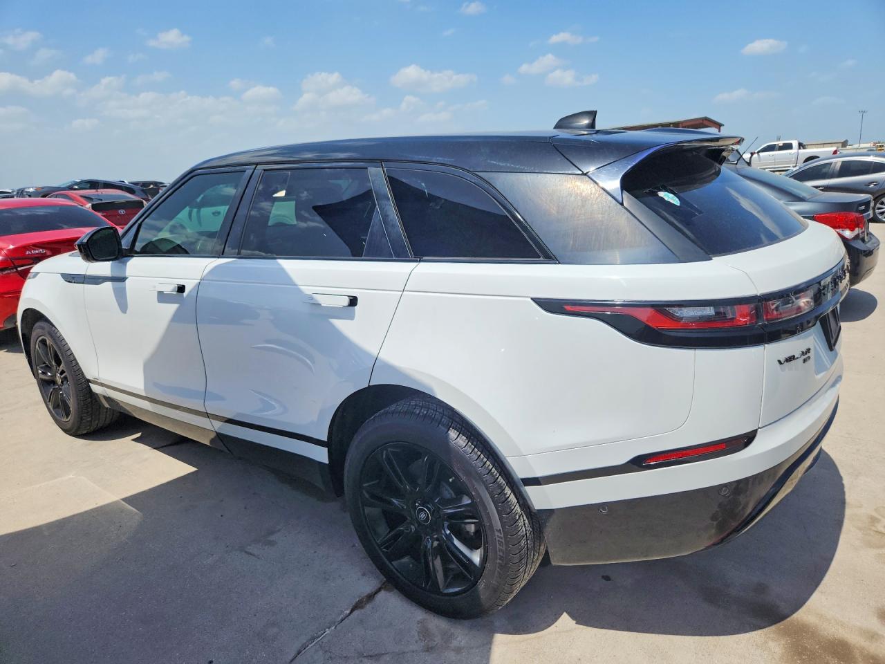 2021 LAND ROVER RANGE ROVER VELAR R-DYNAMIC S — снимка 2