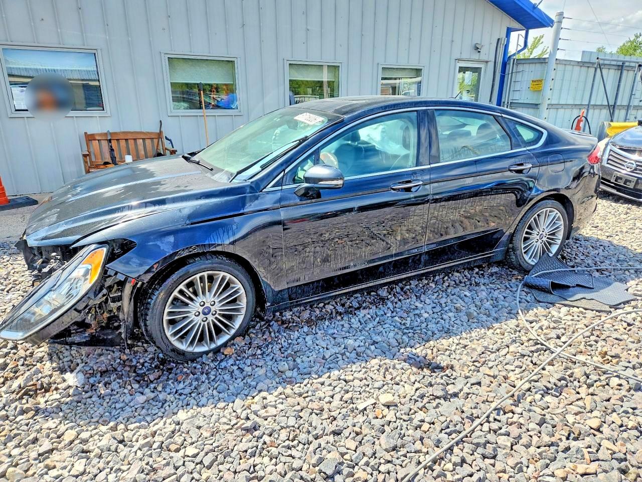 2015 FORD FUSION SE