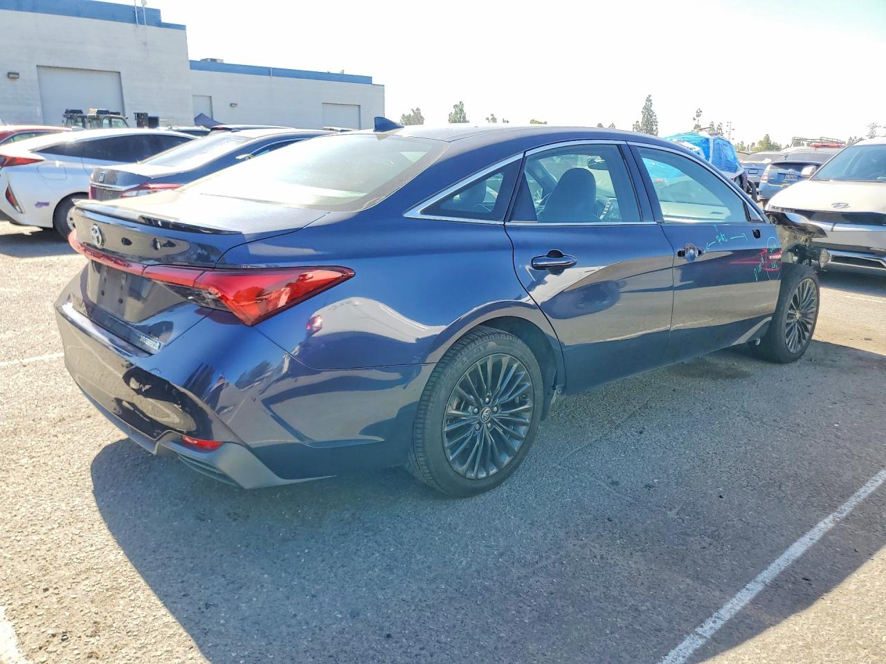 2019 TOYOTA AVALON HYBRID XSE — снимка 3