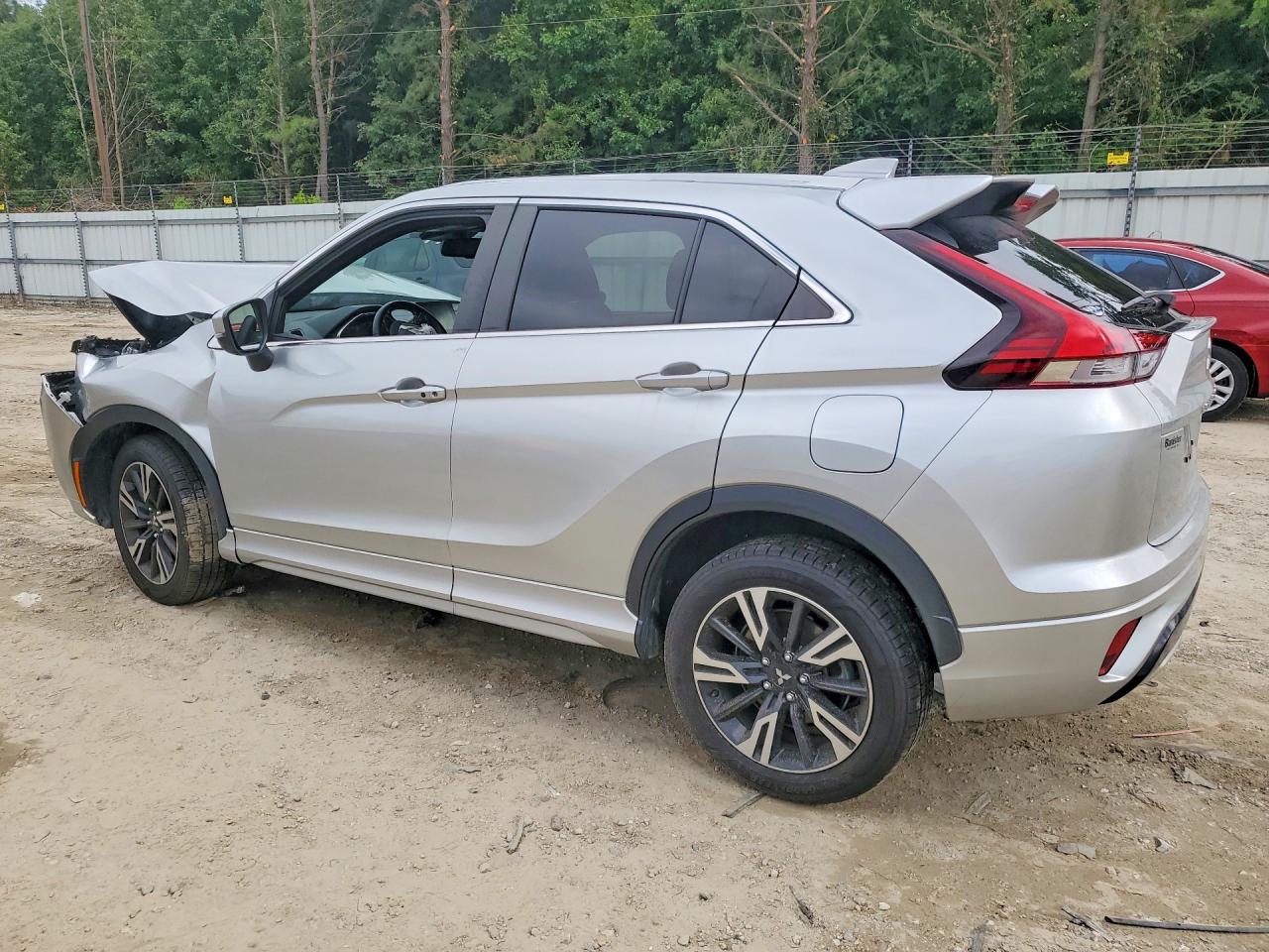 2023 MITSUBISHI ECLIPSE CROSS SE — снимка 2