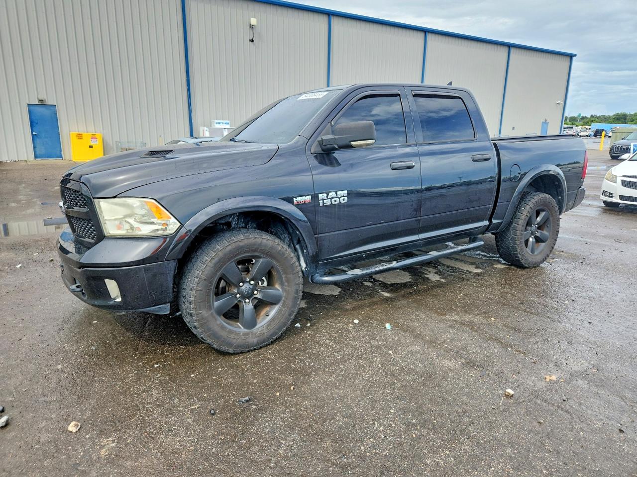 2015 RAM 1500 SLT