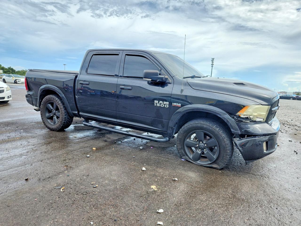 2015 RAM 1500 SLT — снимка 4