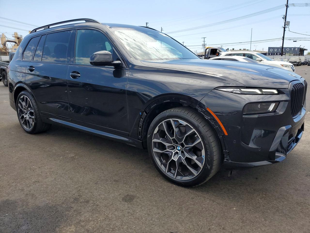 2025 BMW X7 XDRIVE40I — снимка 4