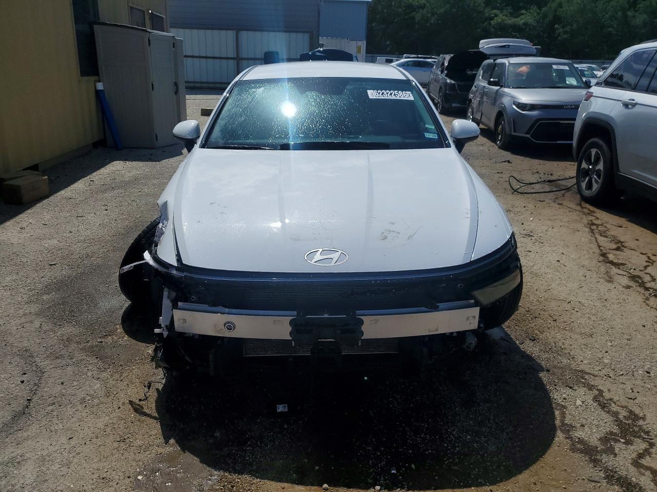 2025 HYUNDAI SONATA SEL — снимка 5