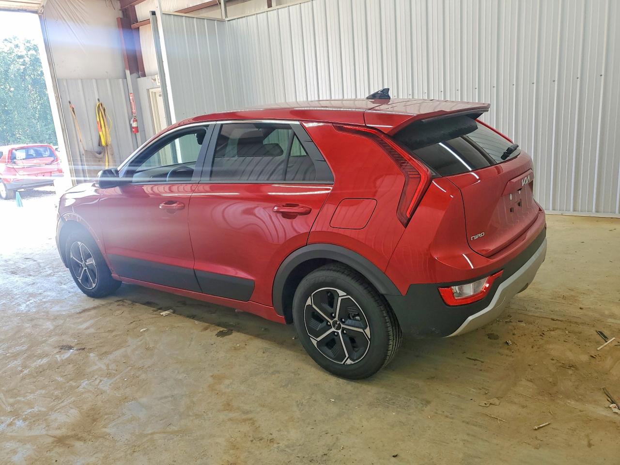 2026 KIA NIRO LX — снимка 2