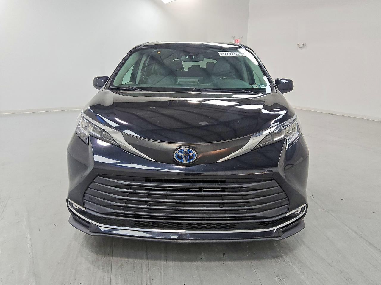 2022 TOYOTA SIENNA XLE — снимка 5