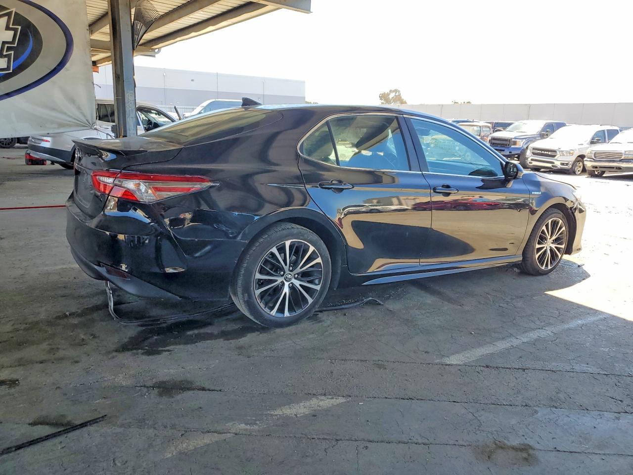 2020 TOYOTA CAMRY SE — снимка 3