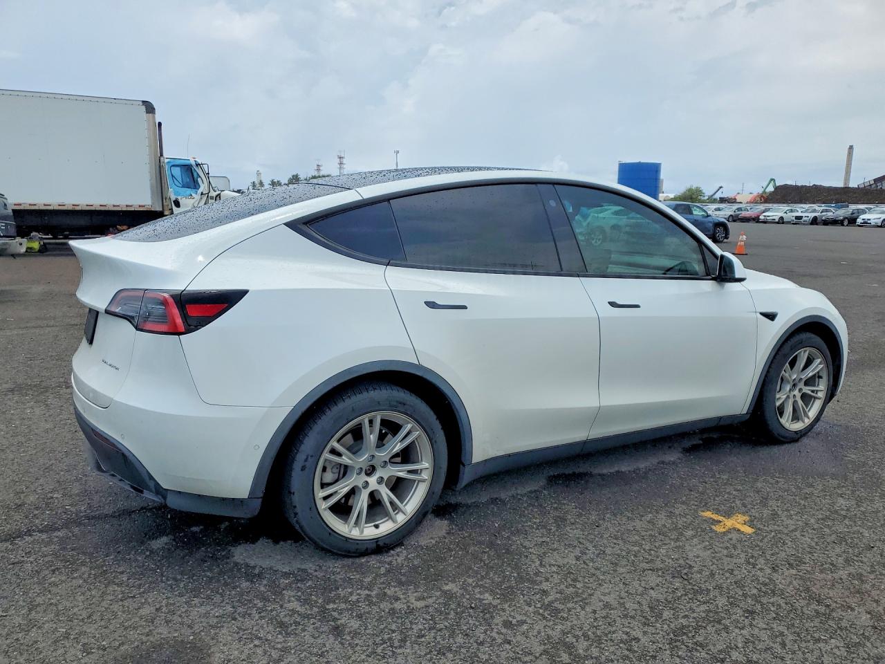 2021 TESLA MODEL Y — снимка 3
