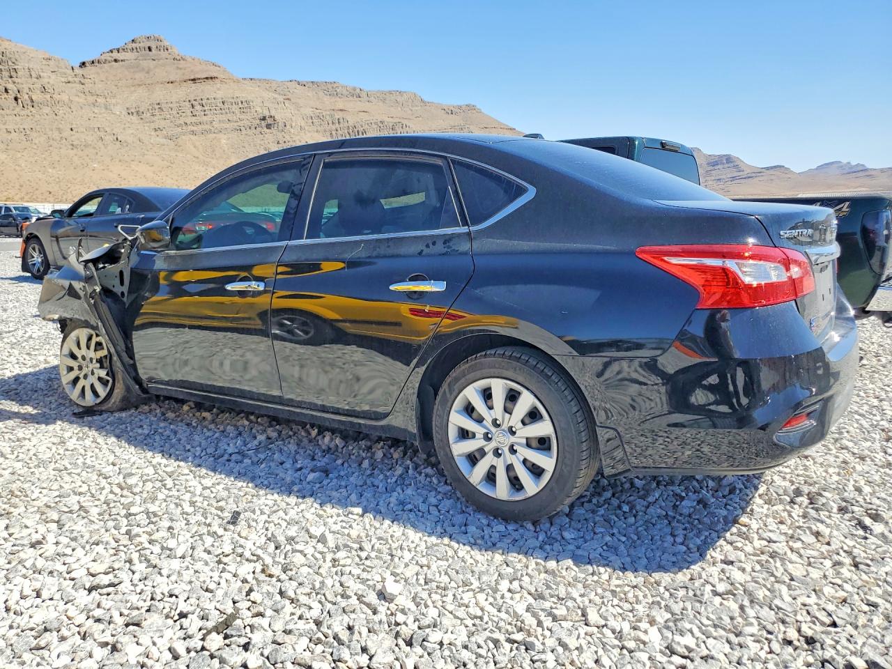 2016 NISSAN SENTRA SV — снимка 2